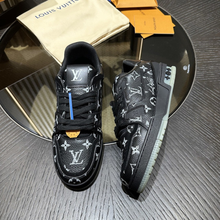 LV snekaers L0000883