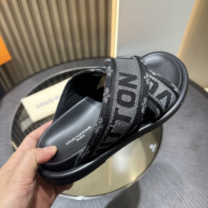 L&V sandal 133