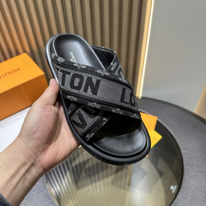 L&V sandal 133
