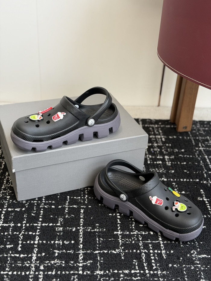 Balenciag* Sandal BS121