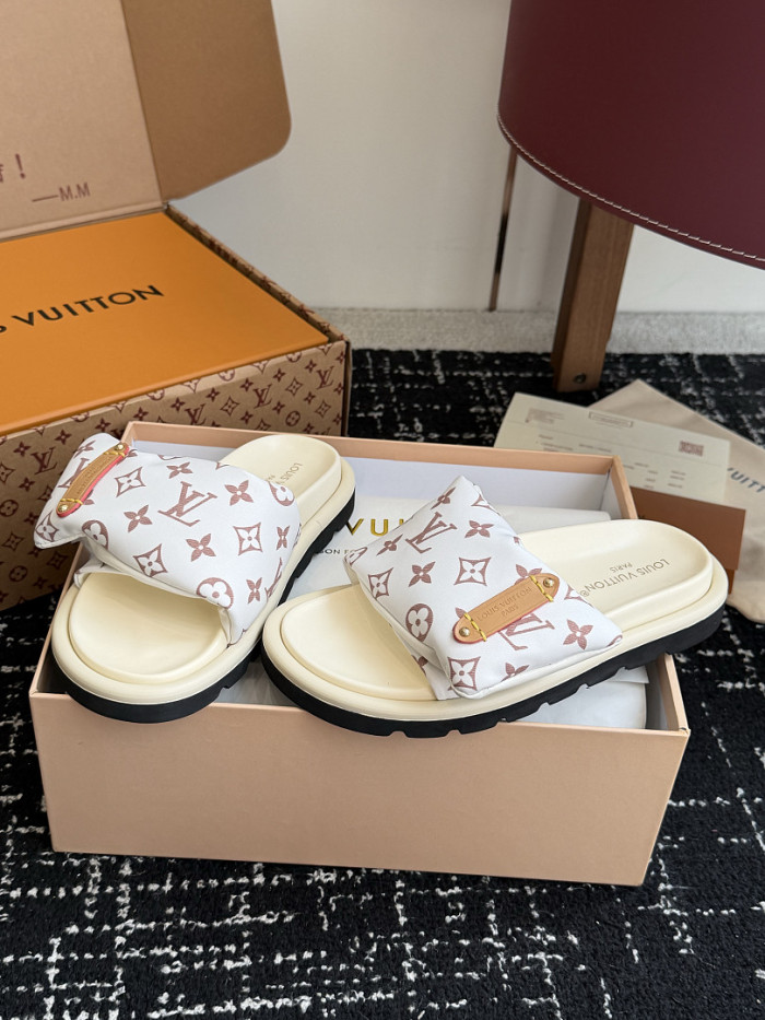 L&V sandal 268