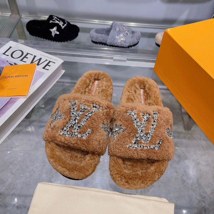 L&V sandal 101