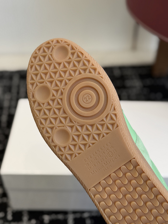 ma1s0n Marg*e1a calfskin s57ws0355