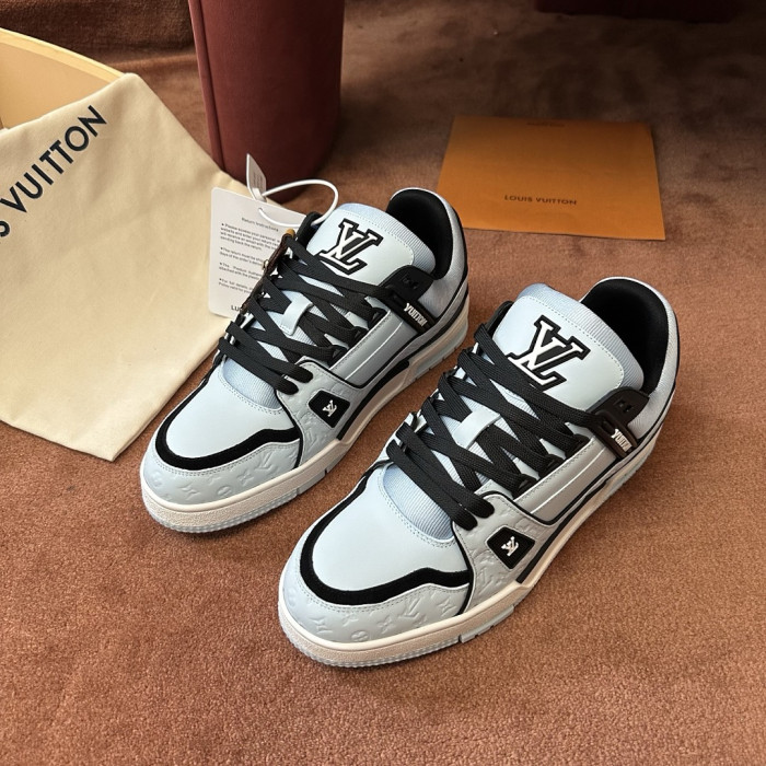 LV snekaers L0000901