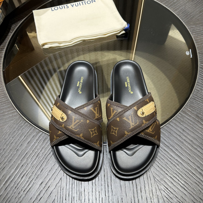 L&V sandal 159