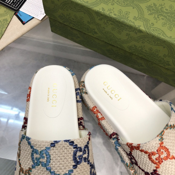 G*u*i* sandal147