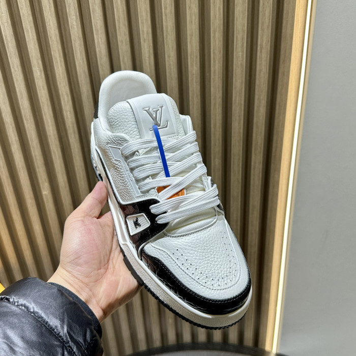 LV snekaers L0000705