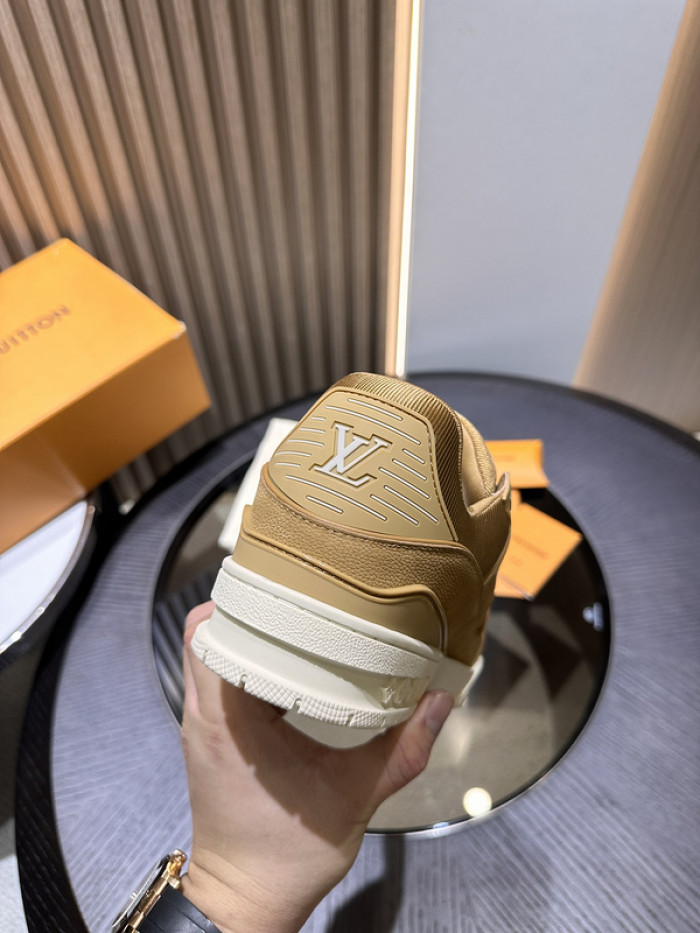 LV snekaers L0000397