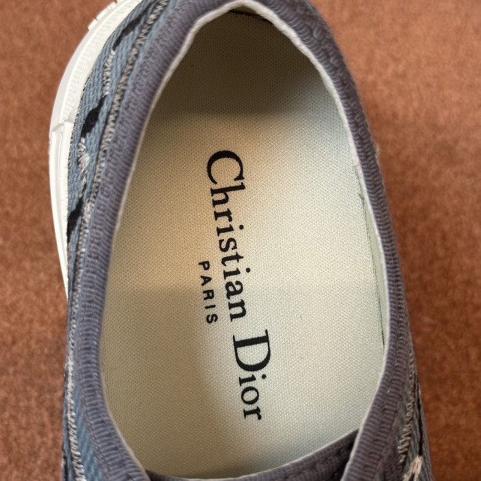 DIO* Walk