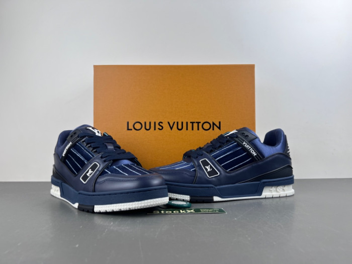 LV snekaers L0000761