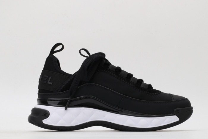 Chane* sneaker C000004