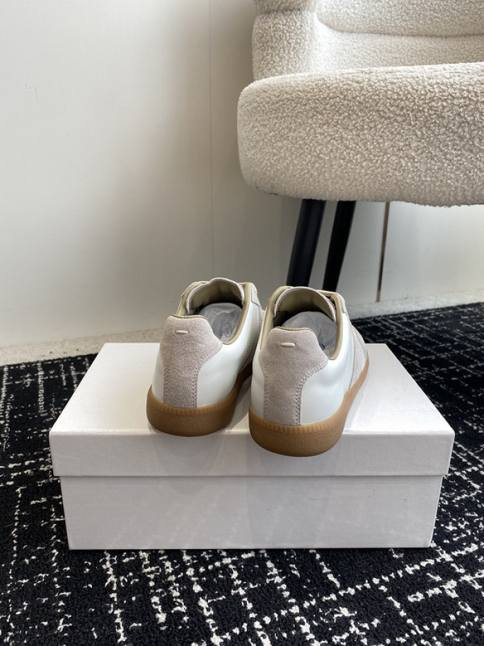 MAISON MARGIELA CALFSKIN S57WS0274