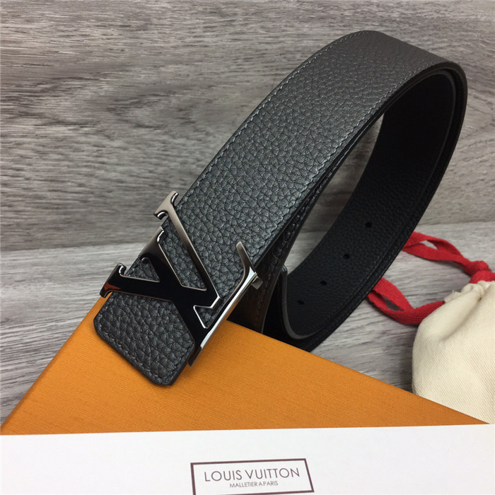 L*V Belt 15