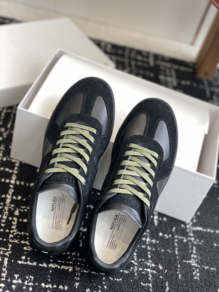 MAISON MARGIELA CALFSKIN S57WS0298