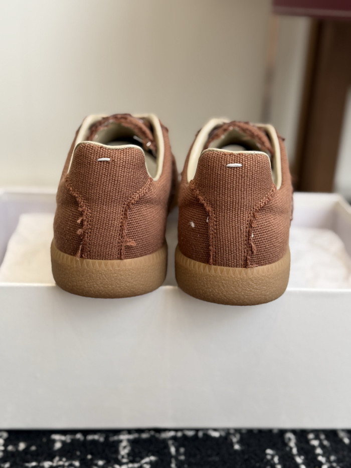 Ma1s0n Marg*e1a CALFSKIN S57WS0441