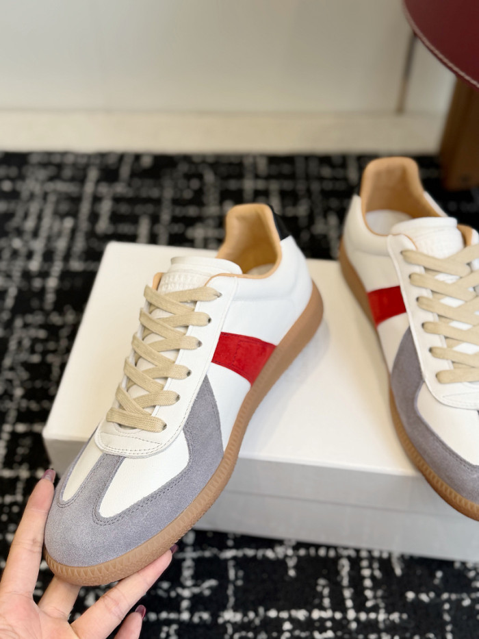 Ma1s0n Marg*e1a CALFSKIN S57WS0410