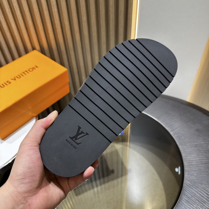 L&V sandal 194