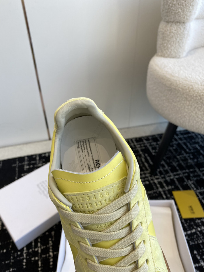MAISON MARGIELA CALFSKIN S57WS0292