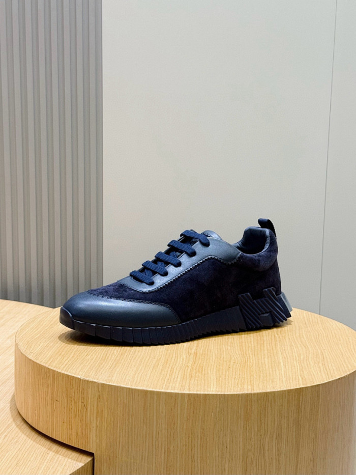 H**me5 snekaers hm097