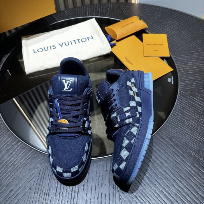 LV snekaers L0000656