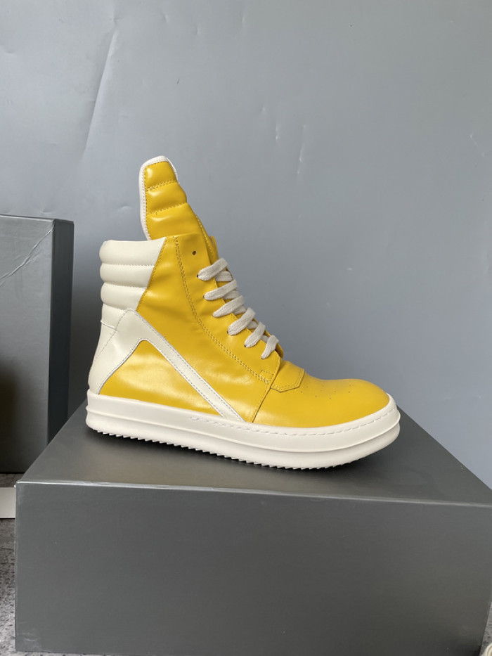 Rick Owe* R0000277