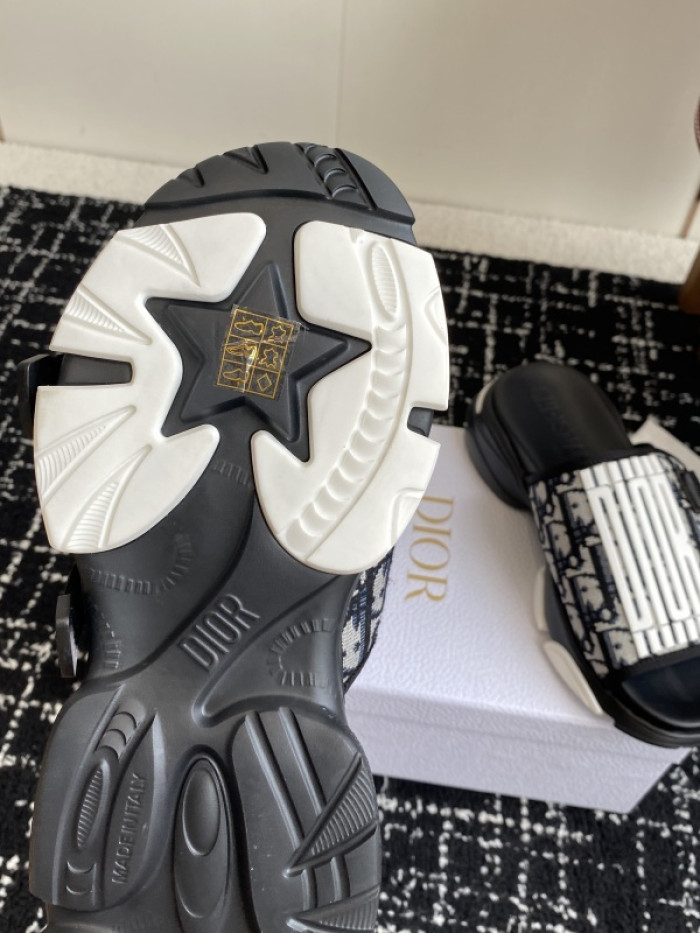 Dio* sandals DS100