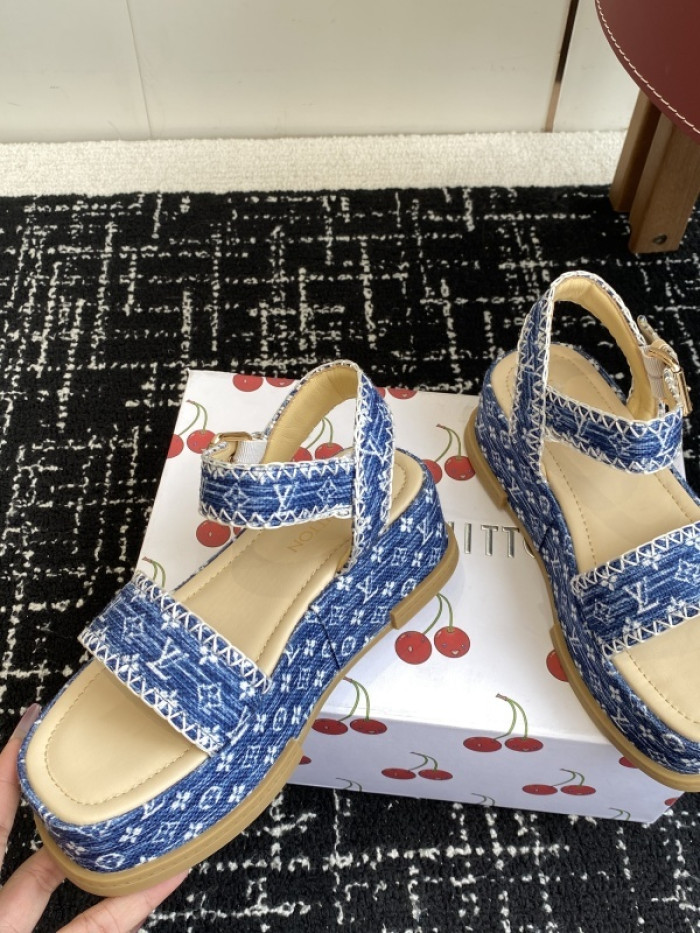 L&V sandal 227