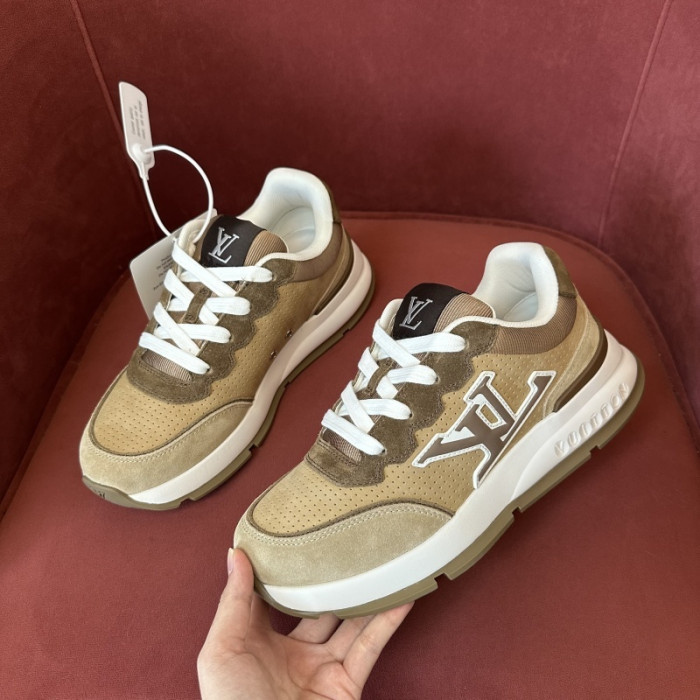 LV snekaers L0000674