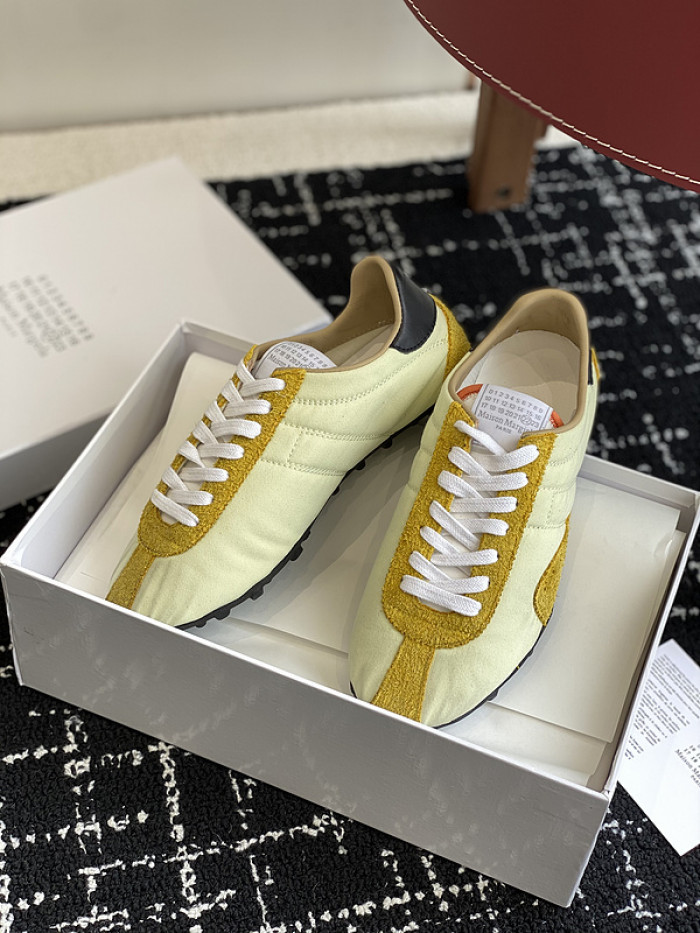 MAISON MARGIELA CALFSKIN S57WS0257