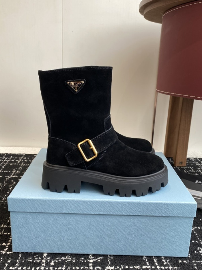 PRAD* boots P226