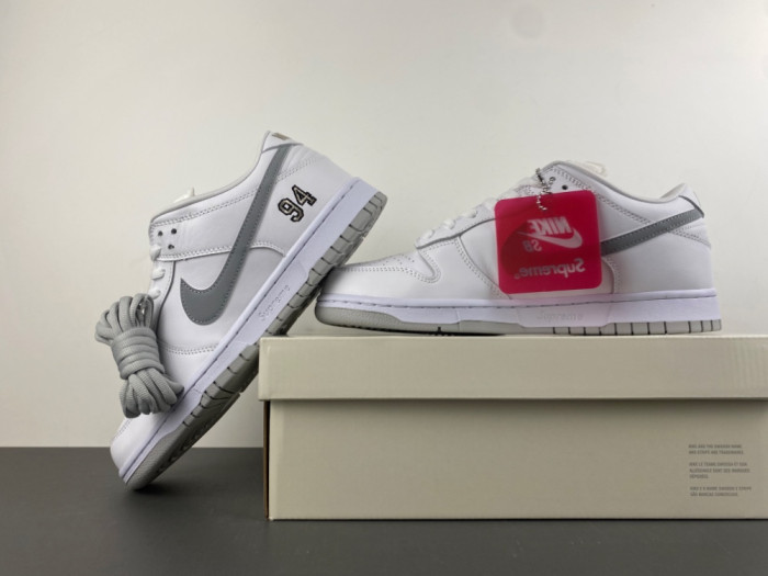 Nike SB Dunk Low 94 White Metallic Silver HQ8487-100