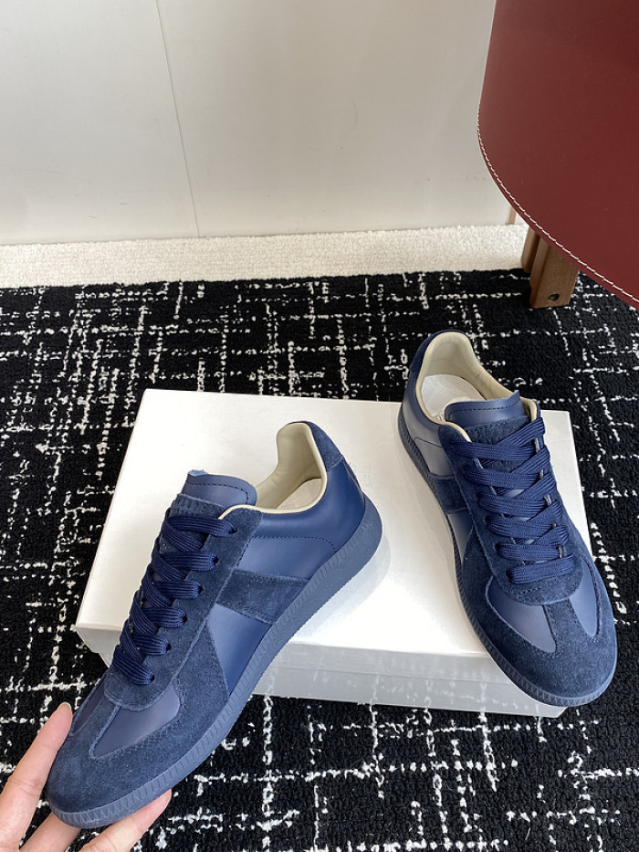 MAISON MARGIELA CALFSKIN S57WS0306