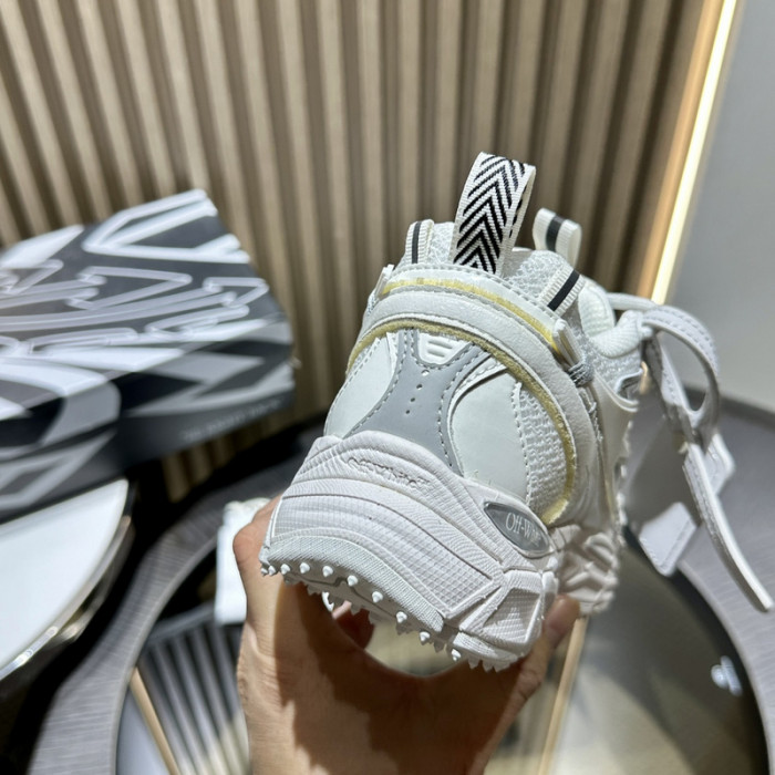 Off-White Be right back OWIA289F35