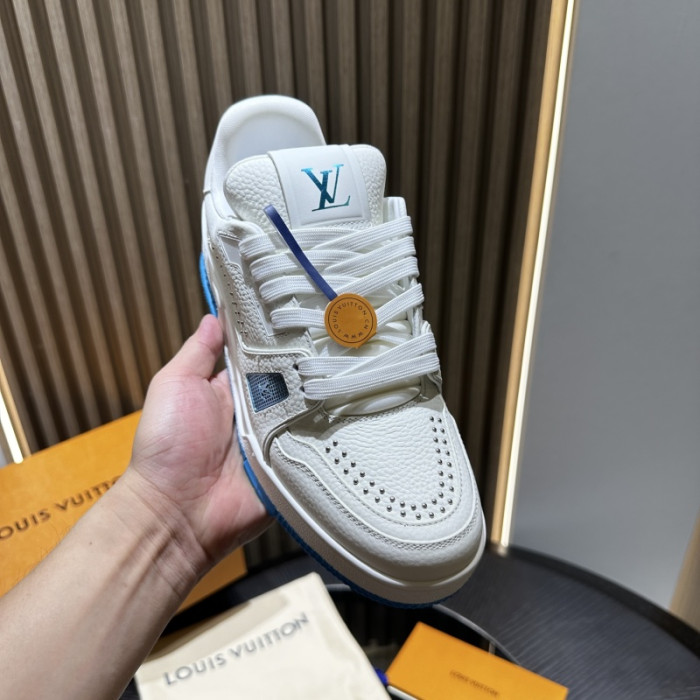 LV snekaers L0000642