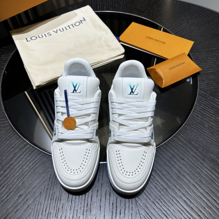 LV snekaers L0000642