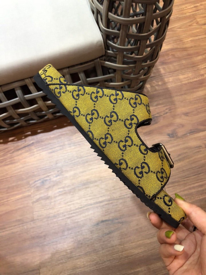 Gucc* Sandal141
