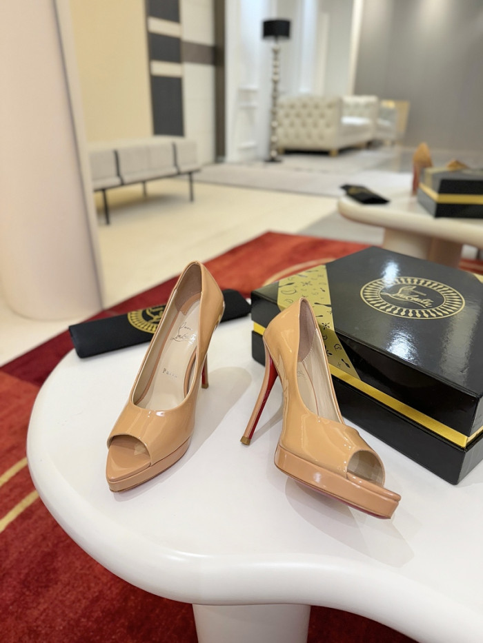 C&L Heels CLL000192