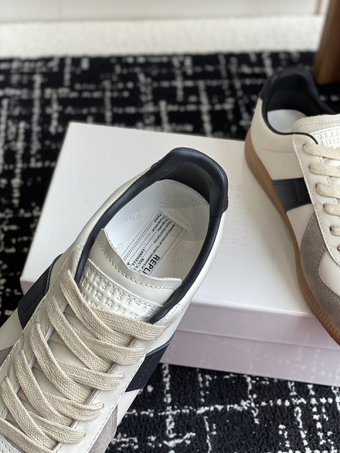 MAISON MARGIELA CALFSKIN S57WS0321
