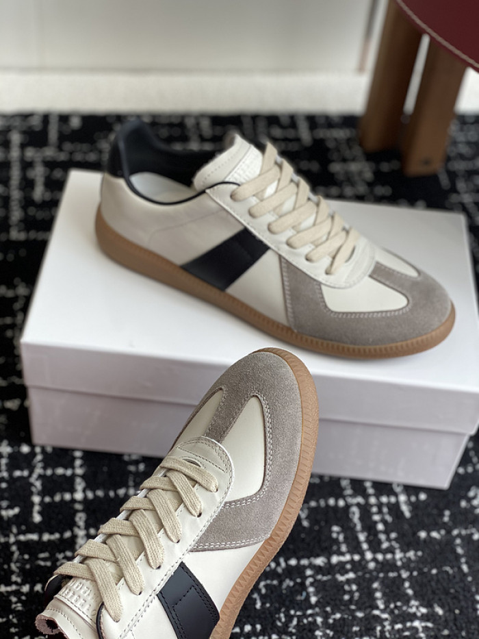 MAISON MARGIELA CALFSKIN S57WS0321