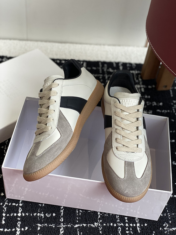 MAISON MARGIELA CALFSKIN S57WS0321