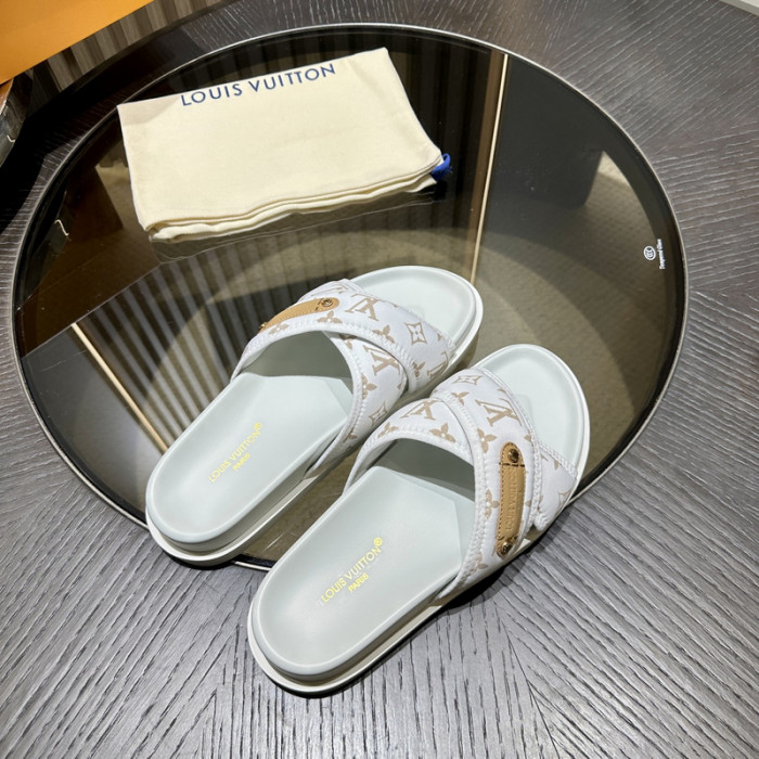 L&V sandal 157