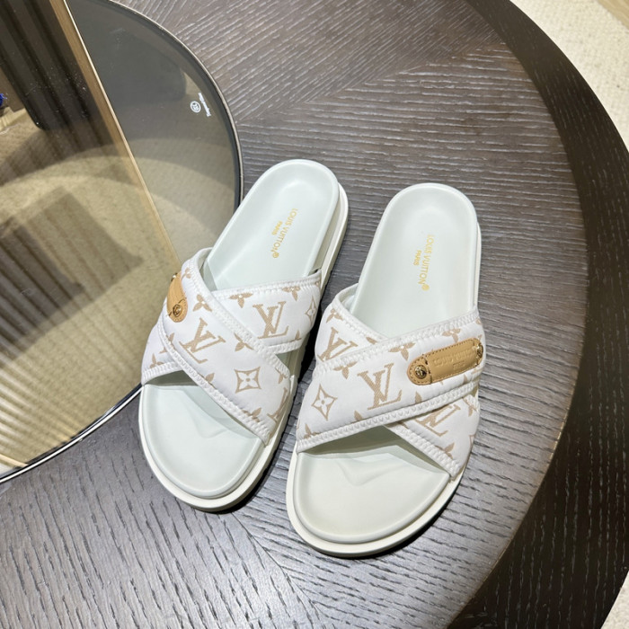 L&V sandal 157