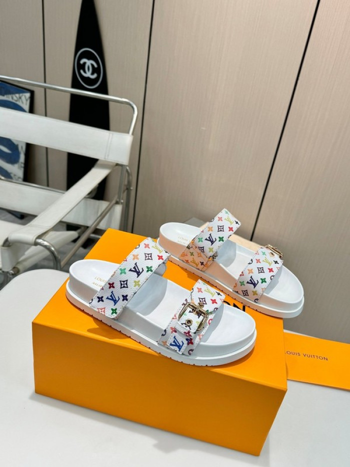 L&V sandal 182