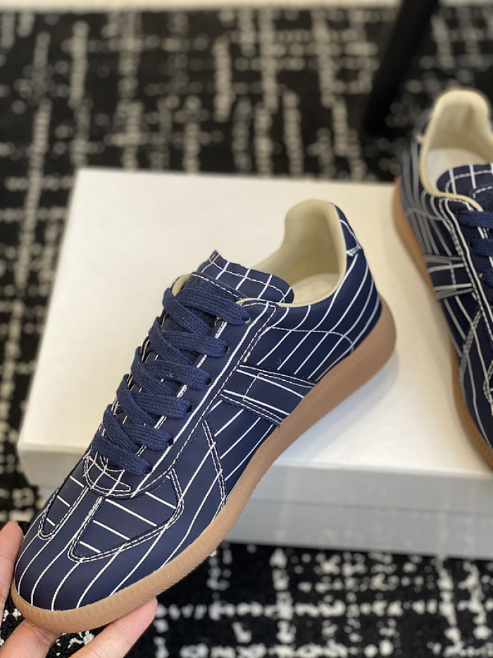 MAISON MARGIELA CALFSKIN S57WS0262