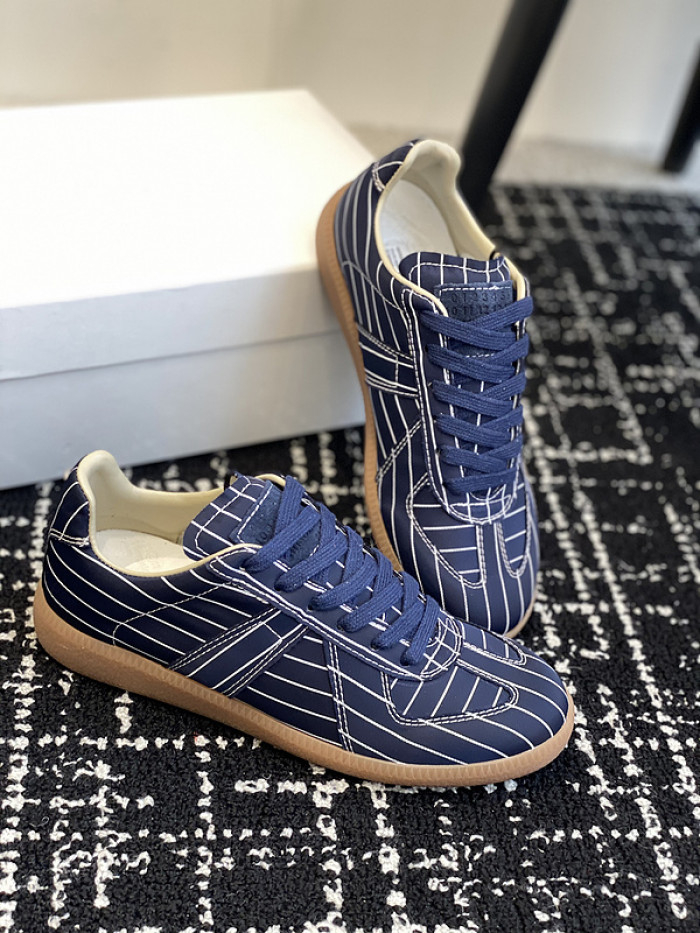 MAISON MARGIELA CALFSKIN S57WS0262