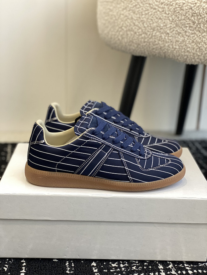 MAISON MARGIELA CALFSKIN S57WS0262