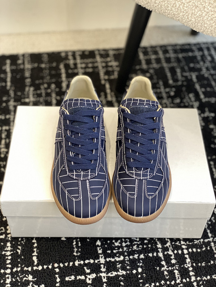 MAISON MARGIELA CALFSKIN S57WS0262