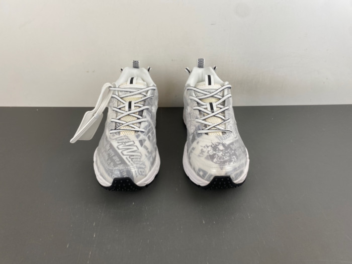 Off-White Be right back OWIA289F51