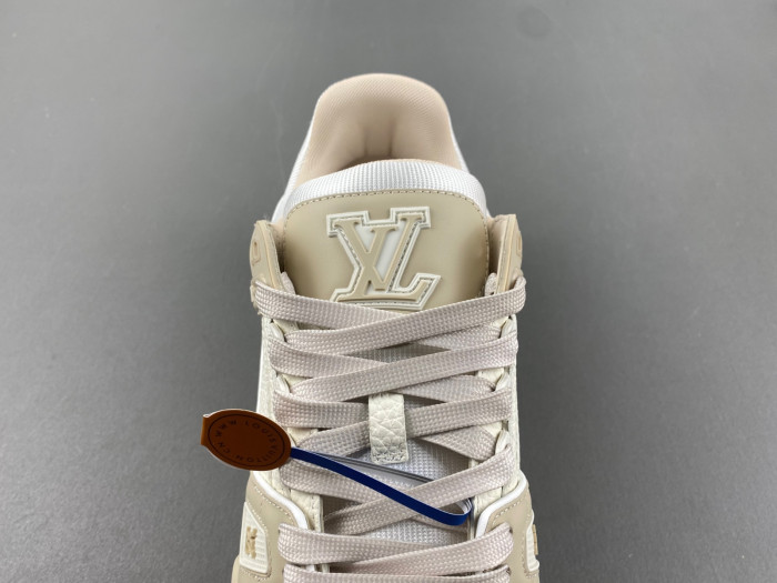 LV snekaers L0000532