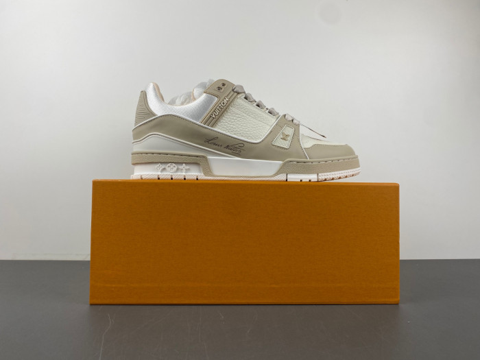 LV snekaers L0000532